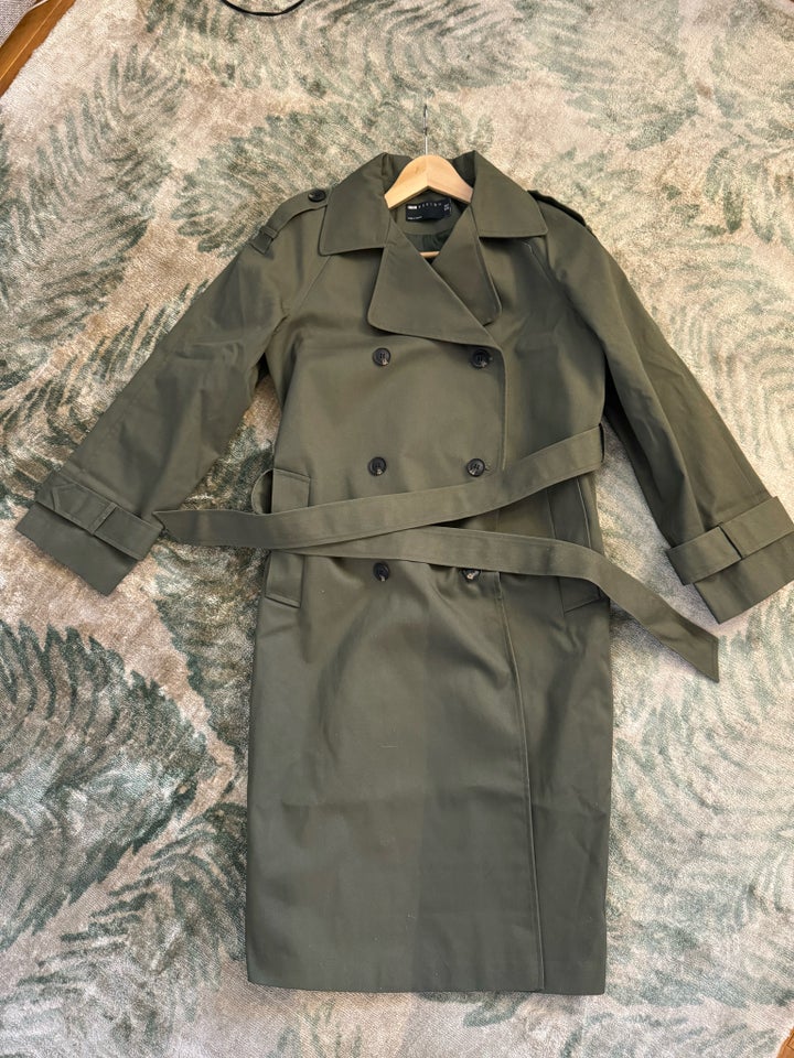 Trenchcoat str 38 ASOS Design