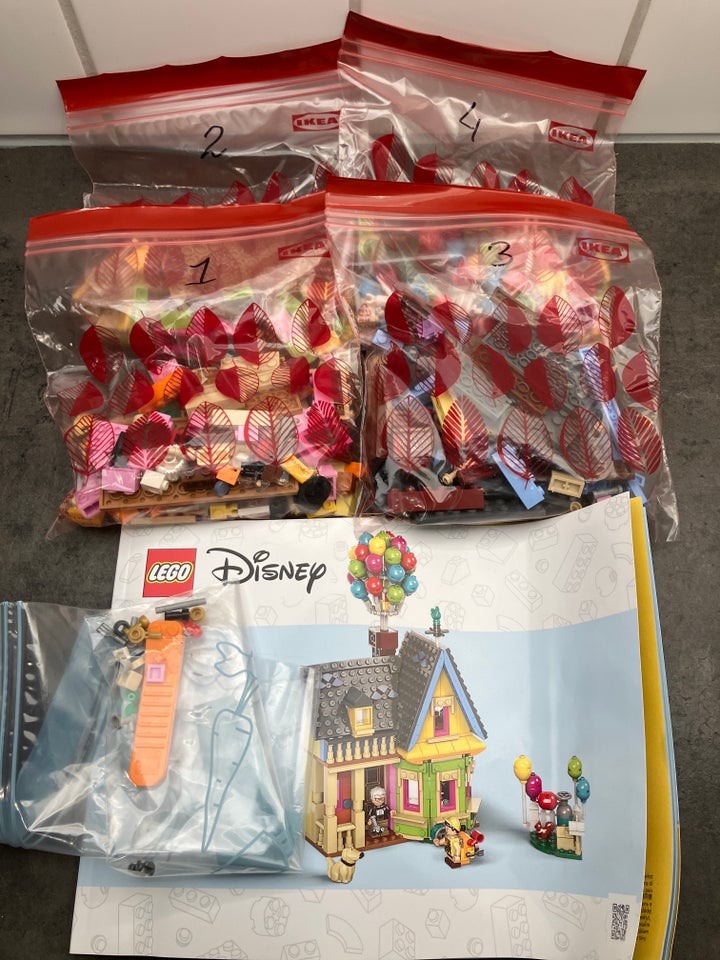 Lego Exclusives 43217 Disney 100 -