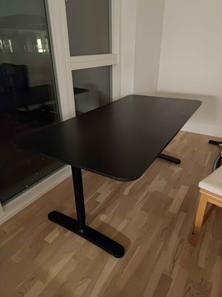 Skrivebord, IKEA, b: 160 d: 80