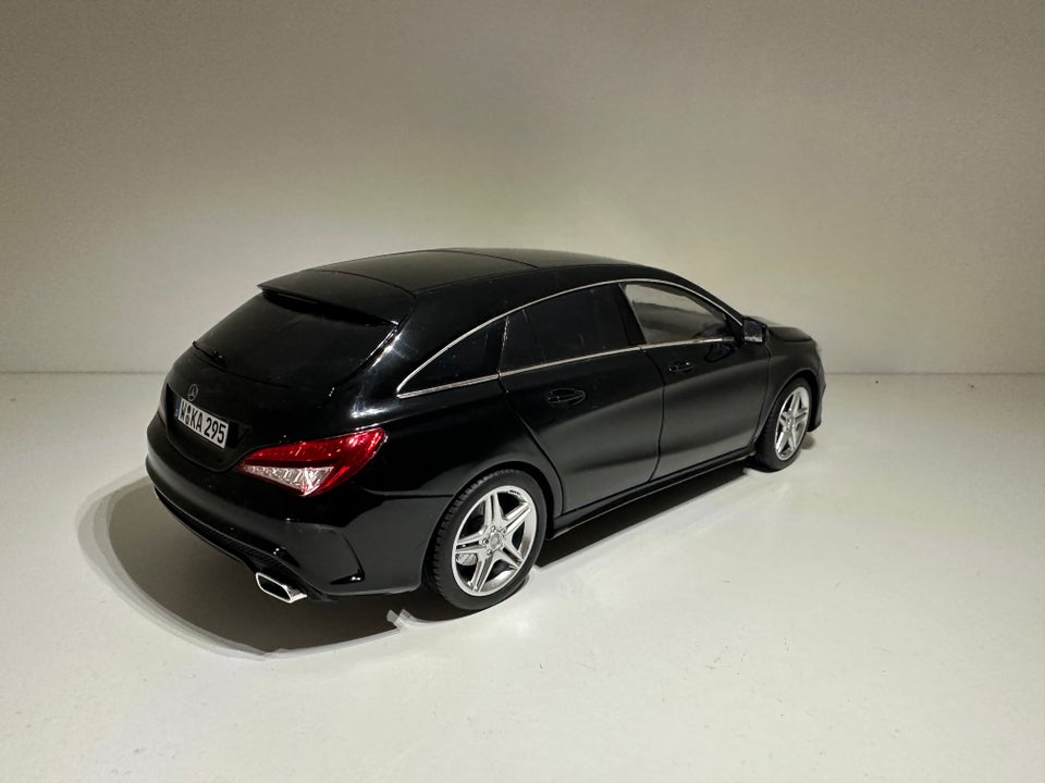 Modelbil, Norev Mercedes cla