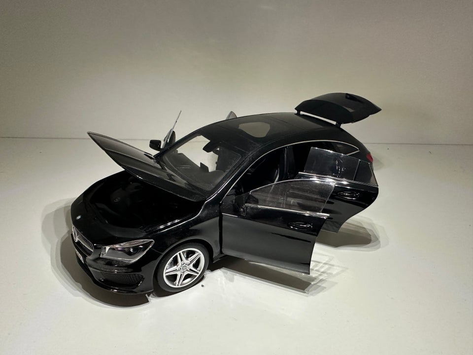 Modelbil, Norev Mercedes cla