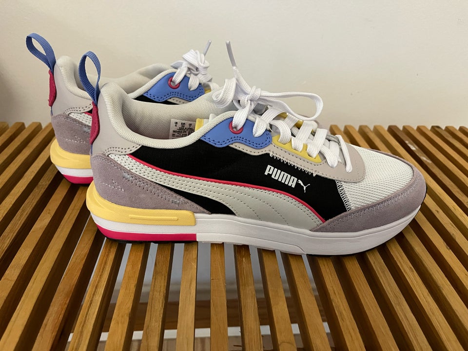 Sneakers, str. 39, Puma