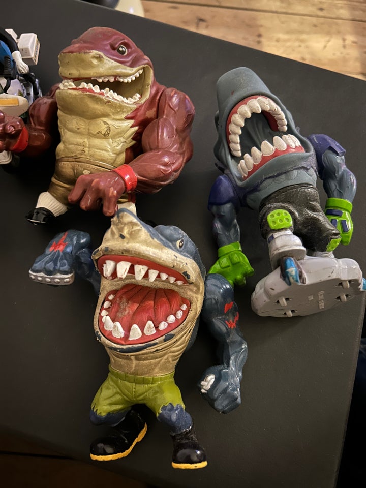 Street Sharks