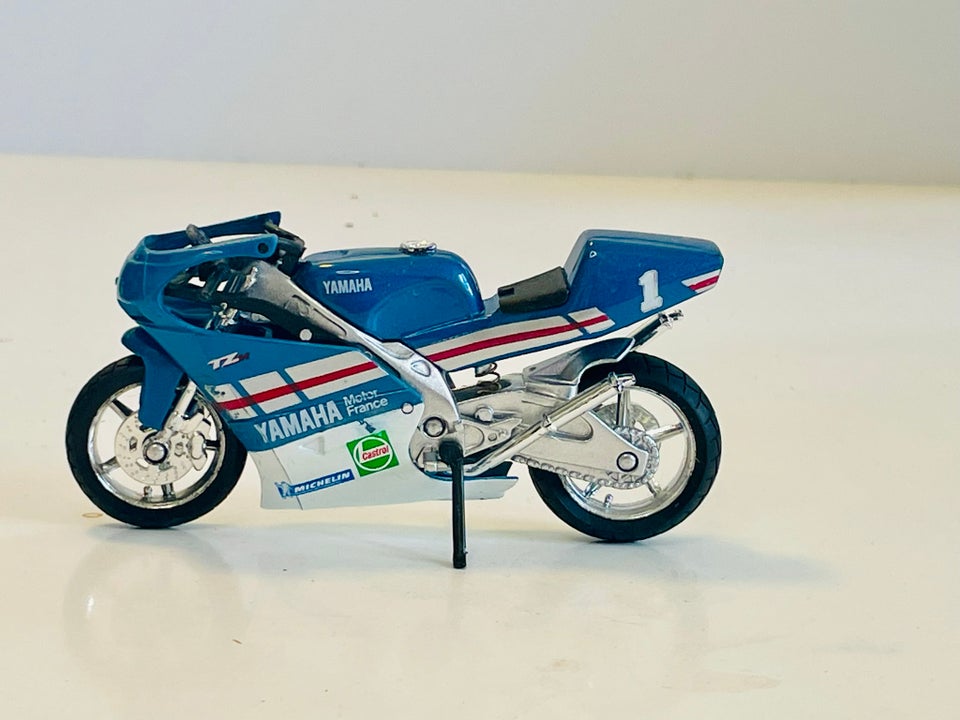 Modelmotorcykel, Welly Yamaha TZ