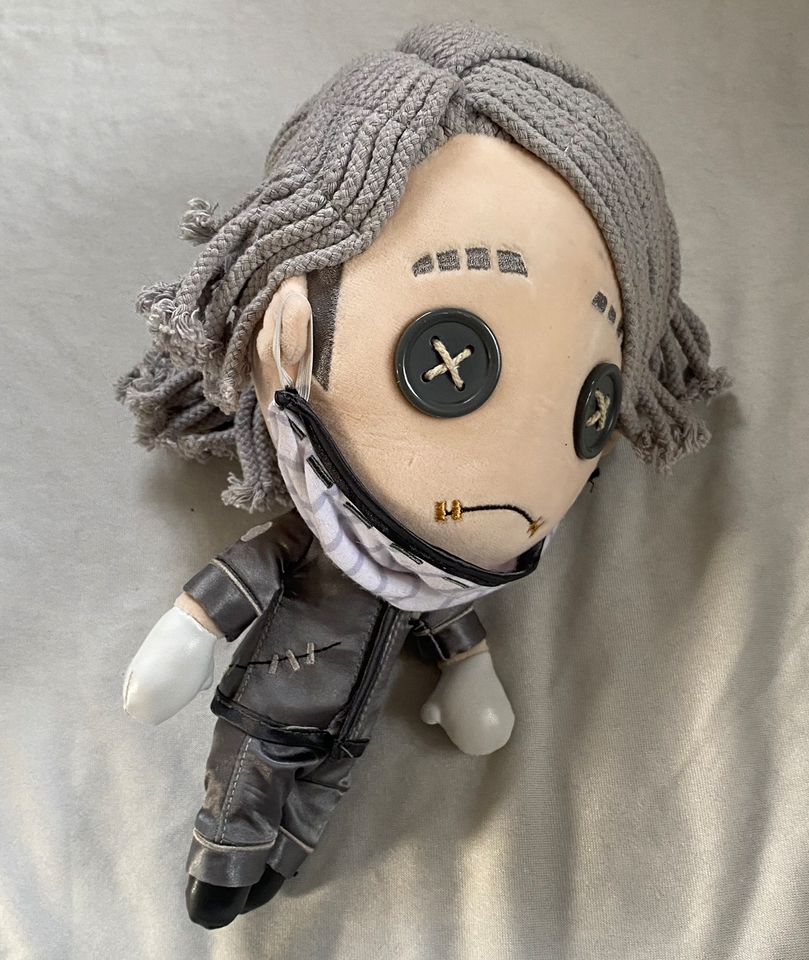 Bamser, Identity V Aesop Carl plush