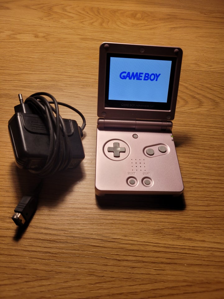 Nintendo Gameboy advance SP, 101