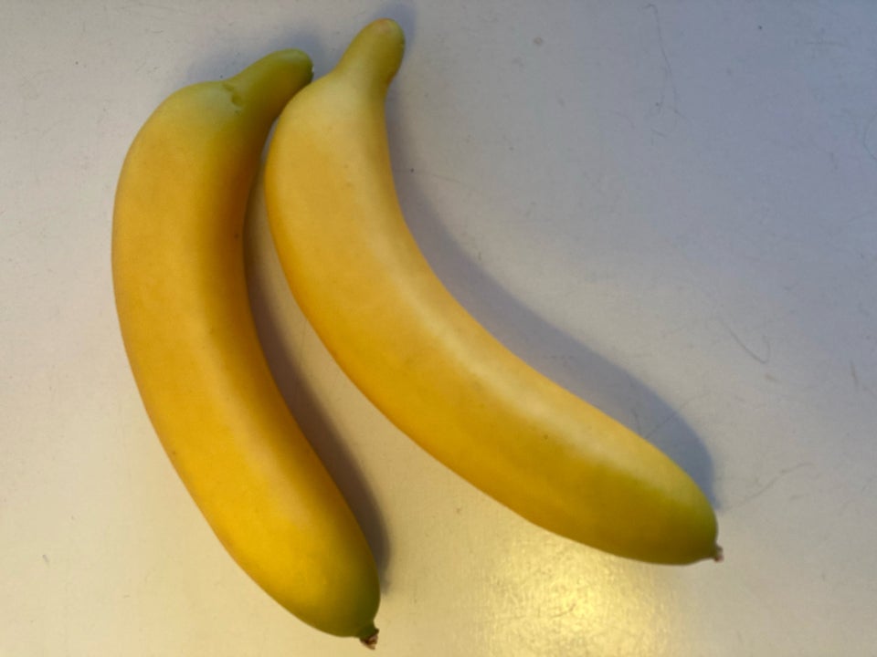 Andet 2 store kunstige bananer