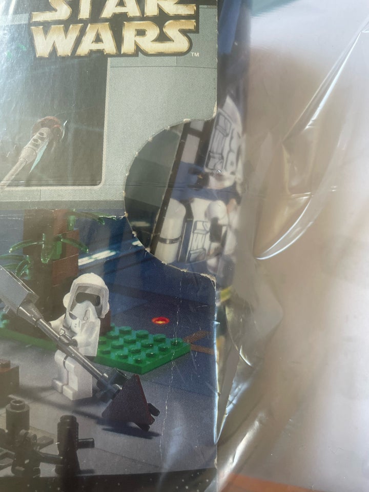 Lego Star Wars 7128