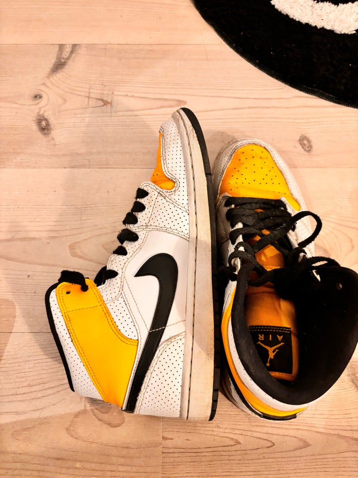 Sneakers, Nike Jordans , str. 41