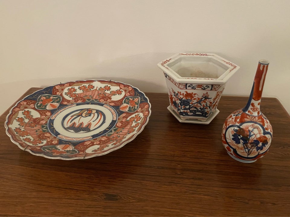 Imari samling, Porcelæn, 125 år gl.