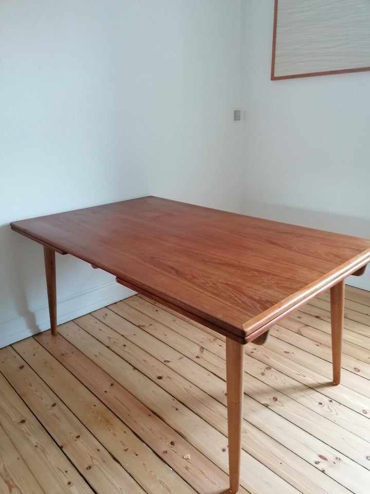 Spisebord Teak og Eg Hans J Wegner