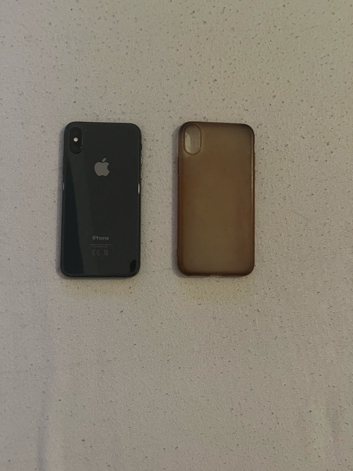 iPhone XS, 64 GB