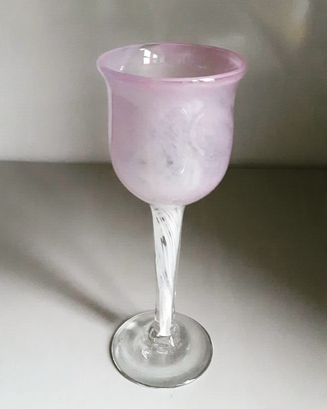Glaspokal vinglas dramglas Aino