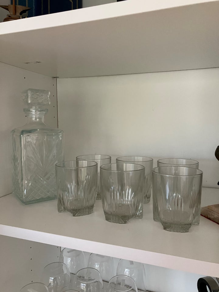 Glas, Karaffel med 6 glas