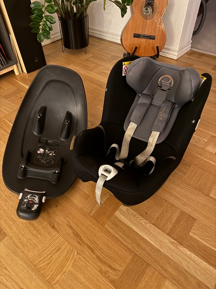 Autostol, op til 18 kg , Cybex SIRONA