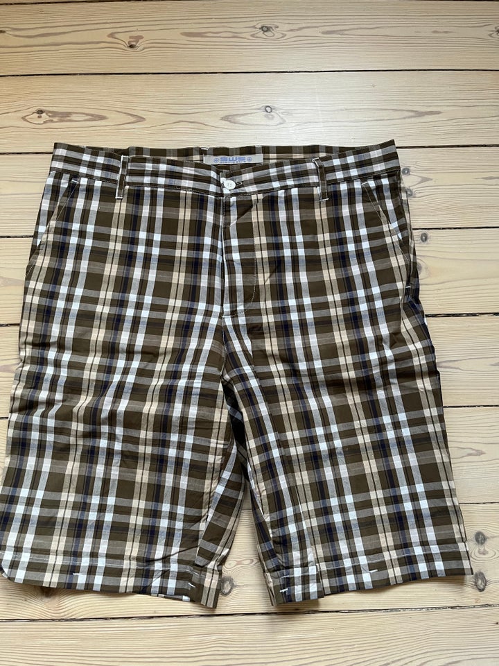 Shorts, SWS, str. 50