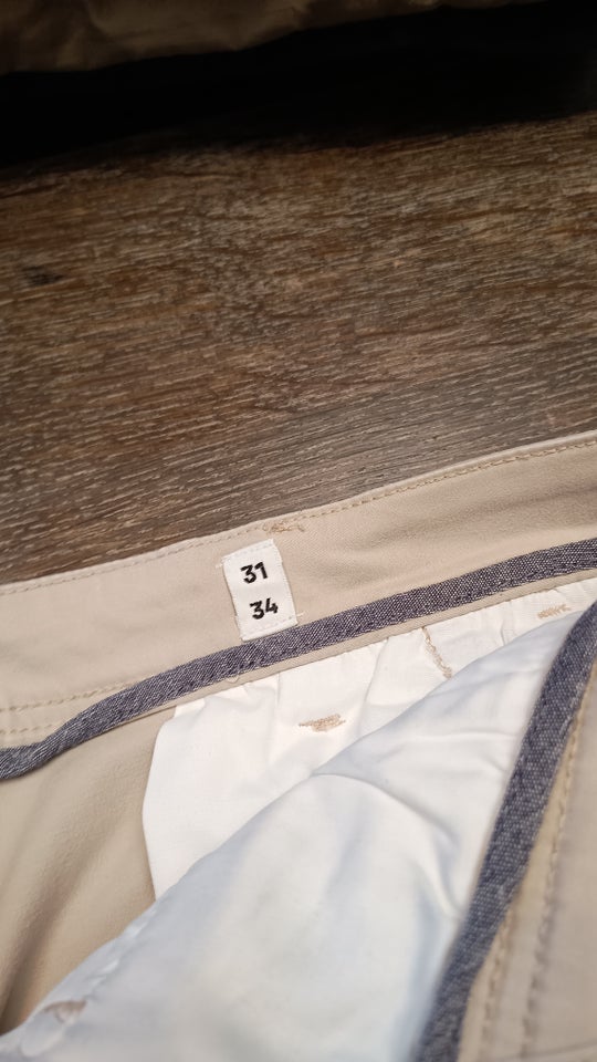 Chinos, Jack  Jones, str. 31