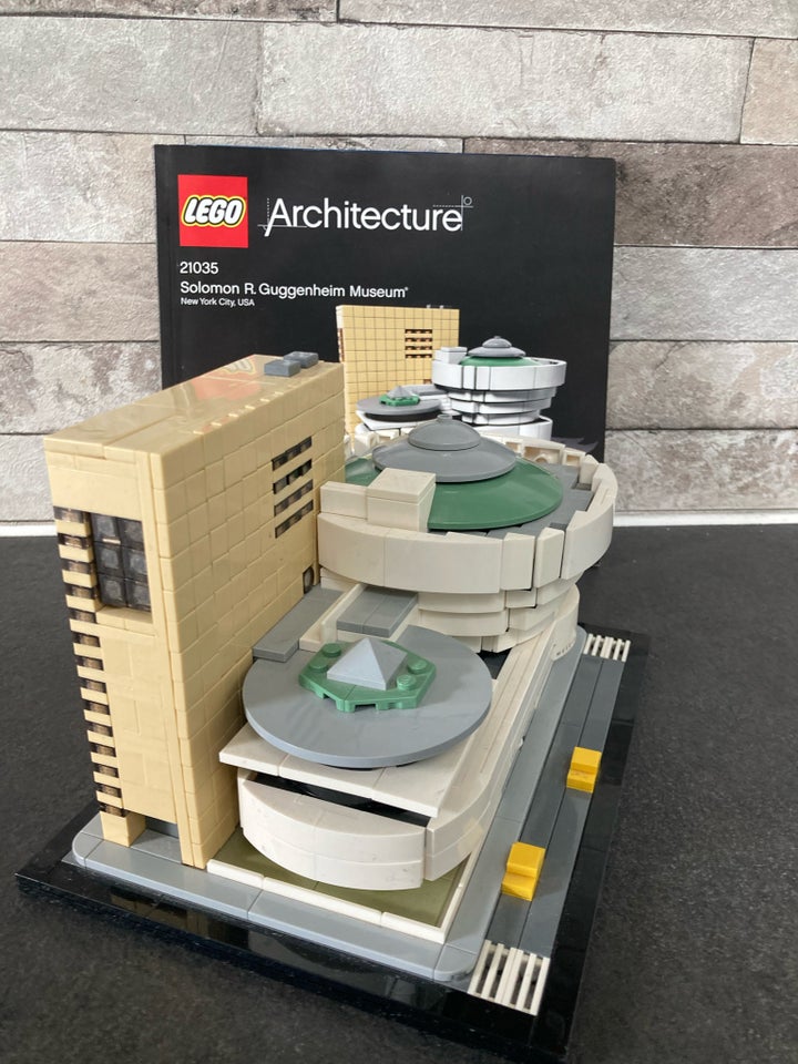 Lego Architecture, Solomon