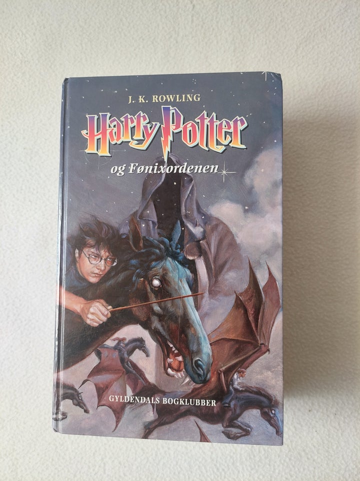 Harry Potter, J. K. Rowling, genre: