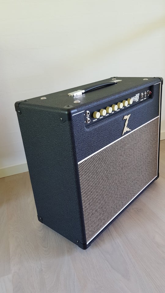 Guitaramplifier, Dr. Z Maz Maz 18