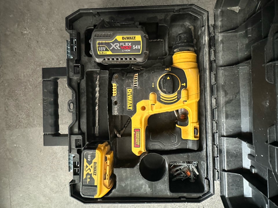 Slagboremaskine Dewalt