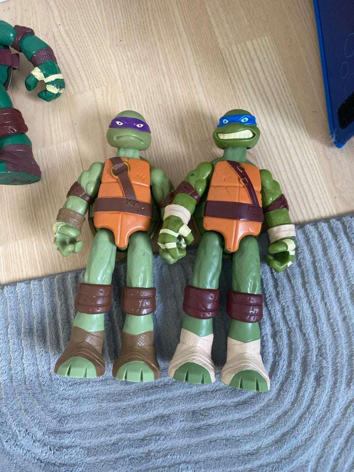 Ninja turtles 27 cm Sælges pr Stk