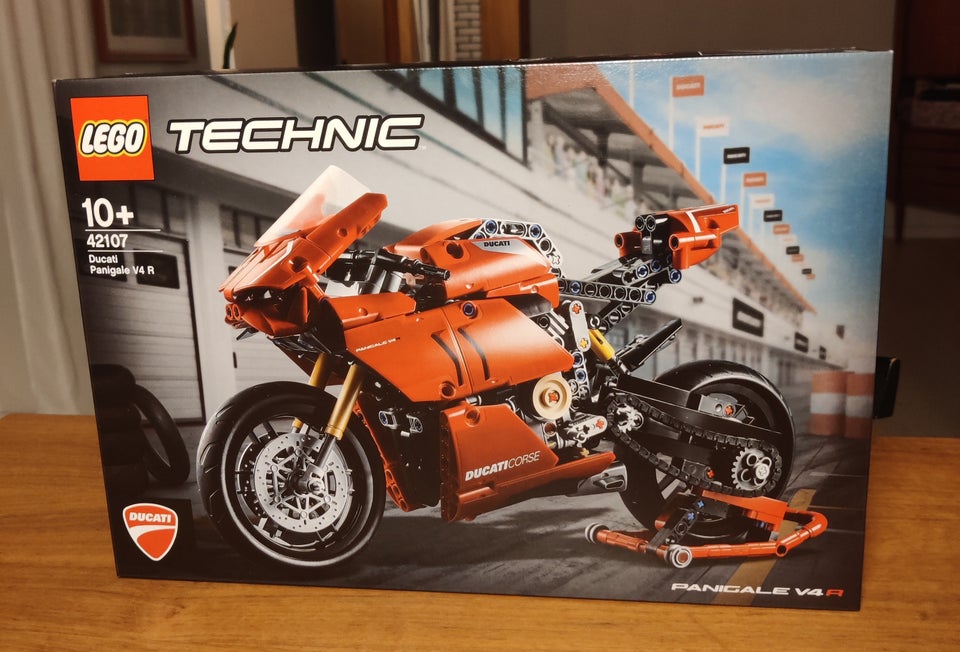 Lego Technic, 42107