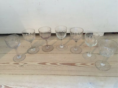 Glas 4 sherry og 7 portvins glas