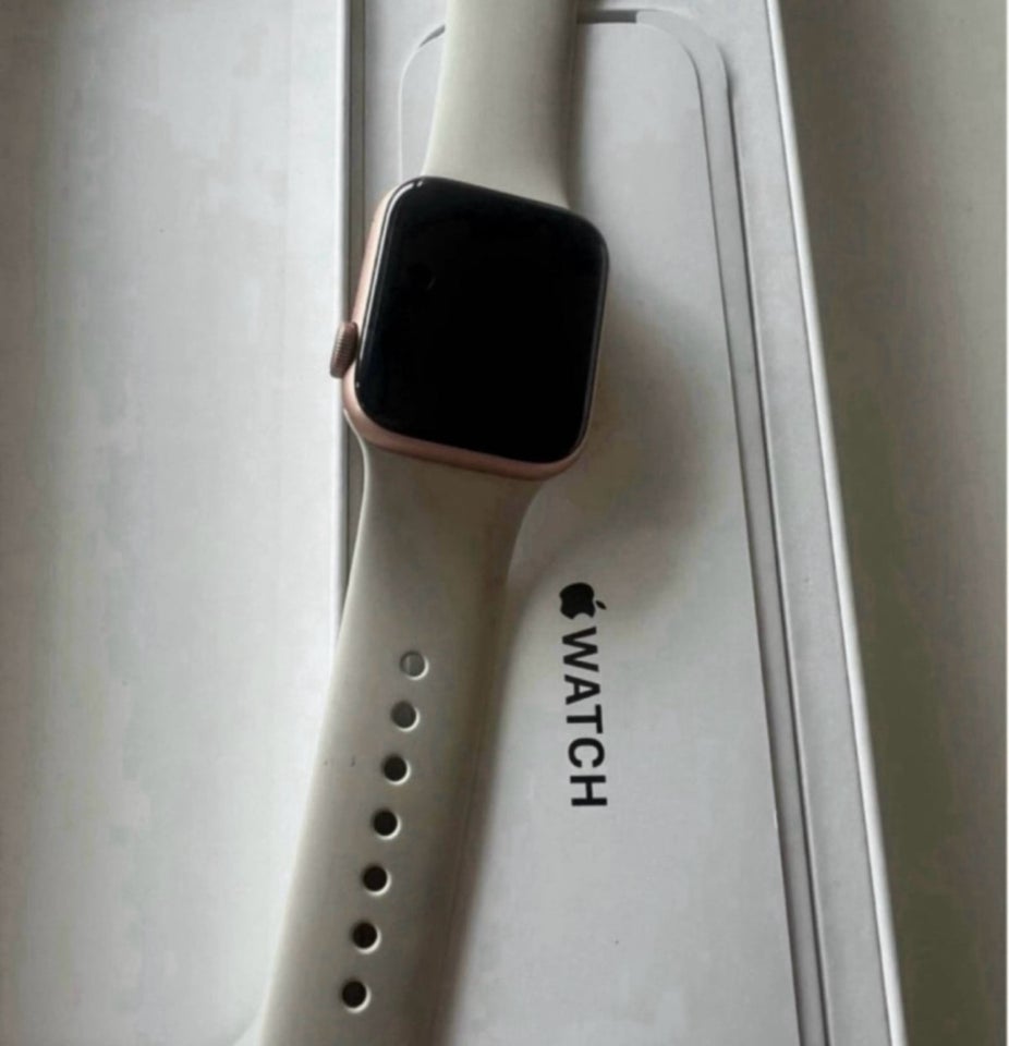 Smartwatch, Apple