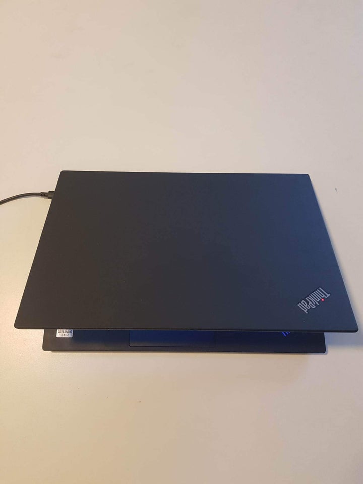 Lenovo Thinkpad T14 som ny I5