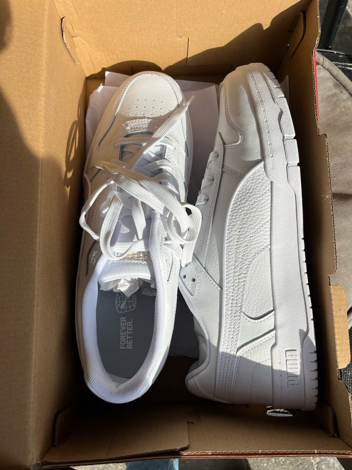 Sneakers, Puma, str. 47