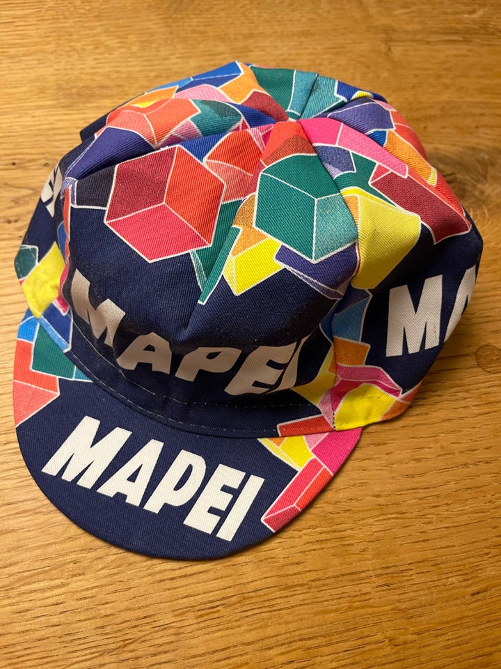 Kasket, Mapei , str. One size