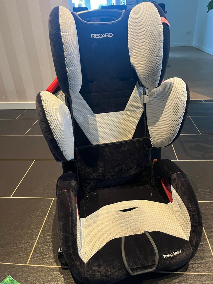 Autostol, op til 36 kg , Recaro Young