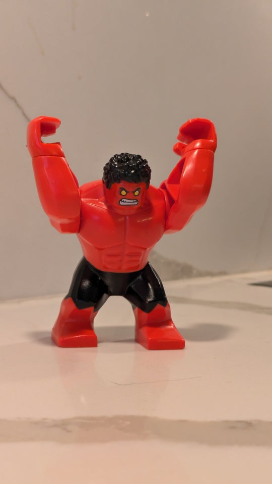 Lego Minifigures, Red Hulk