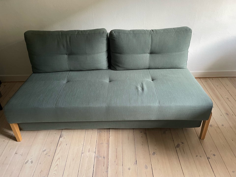 Sovesofa, b: 168 l: 200