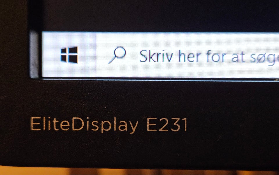 HP, EliteDisplay E231, 23 tommer