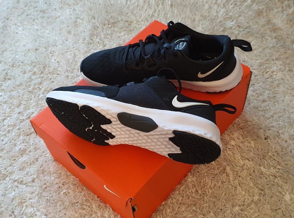 Sportssko, str. 37,5, Nike