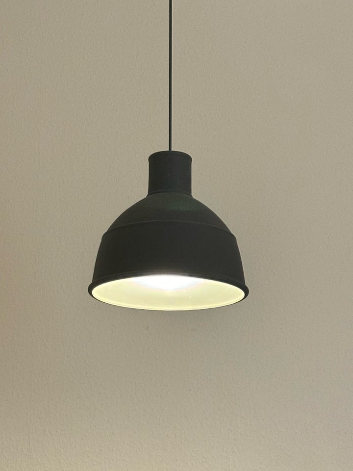 Anden loftslampe Muuto unfold