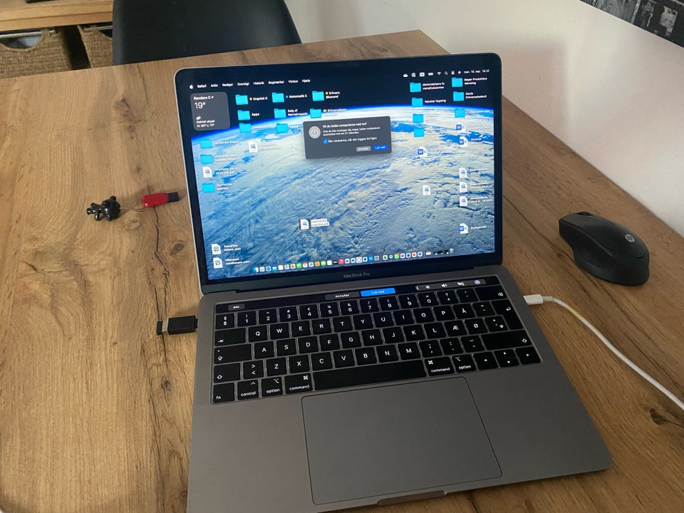 MacBook Pro 2019 24ghz GHz