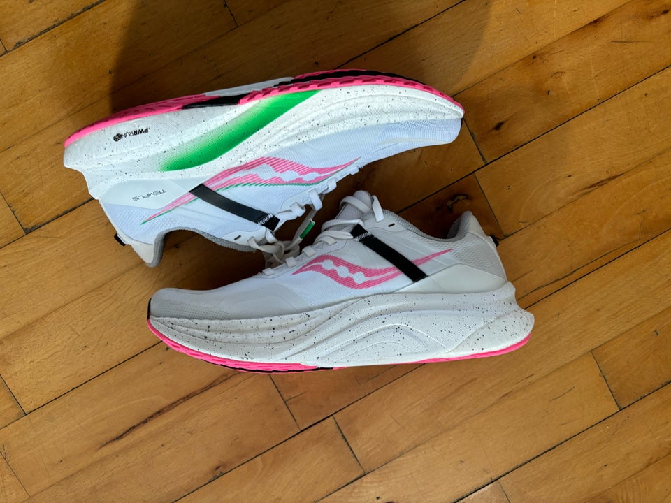 Sportssko, str. 42, Saucony