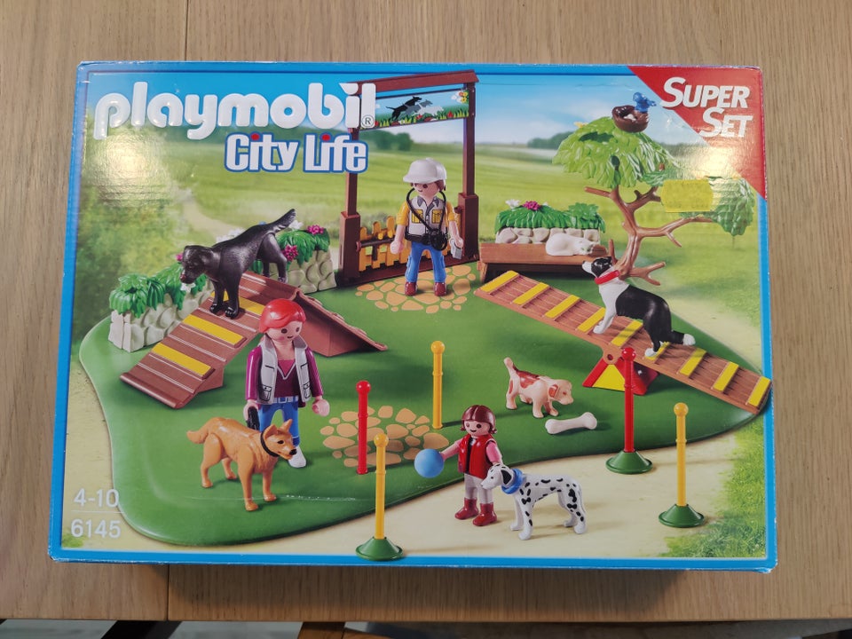 Playmobil