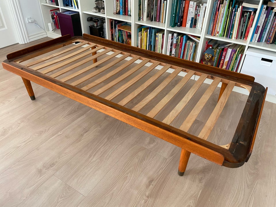 Daybed træ 1 pers