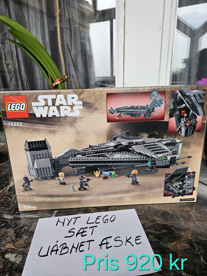 Lego Star Wars, 75323