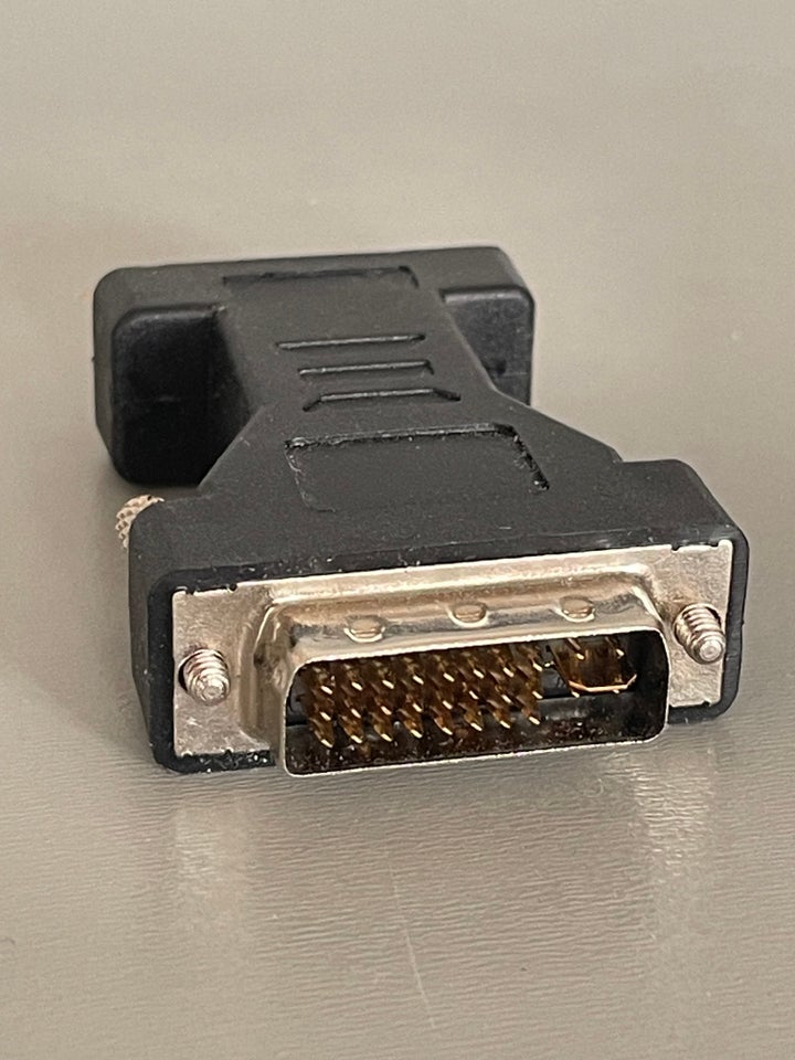 Adapter