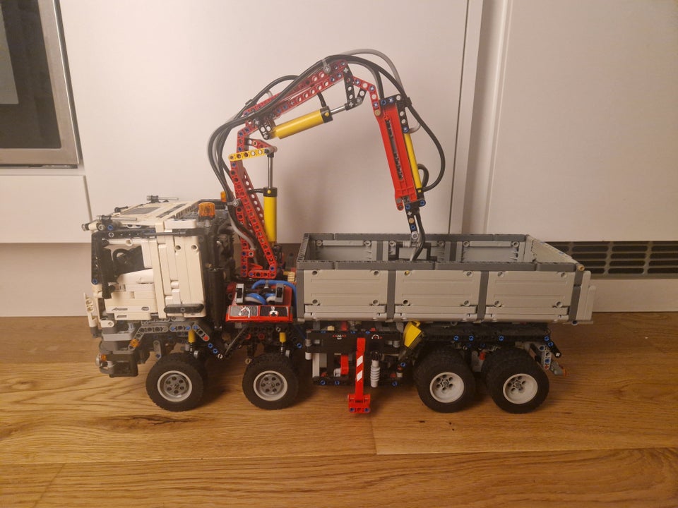 Lego Technic, Lego technic 42043