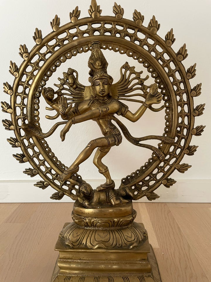 Shiva statue