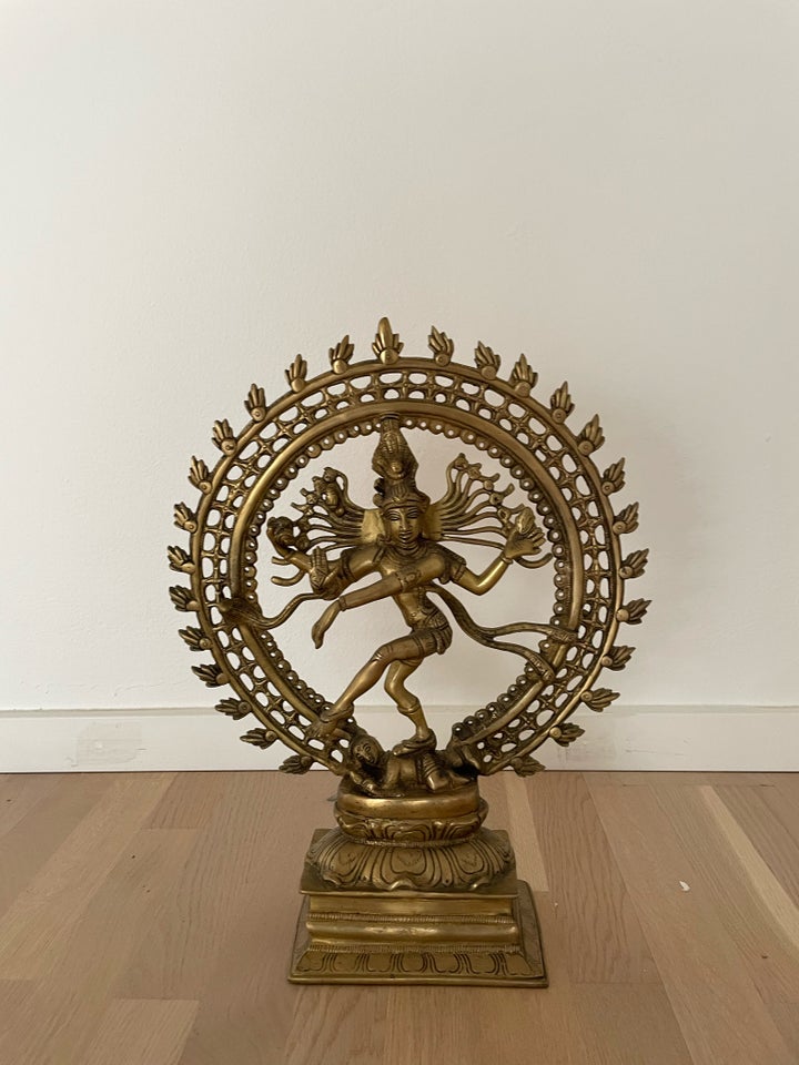 Shiva statue