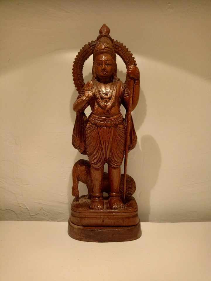 Lord Murugan  Træ