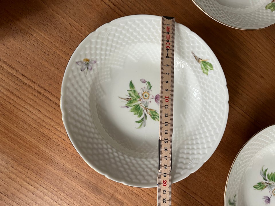 Porcelæn, BG dybe tallerkner