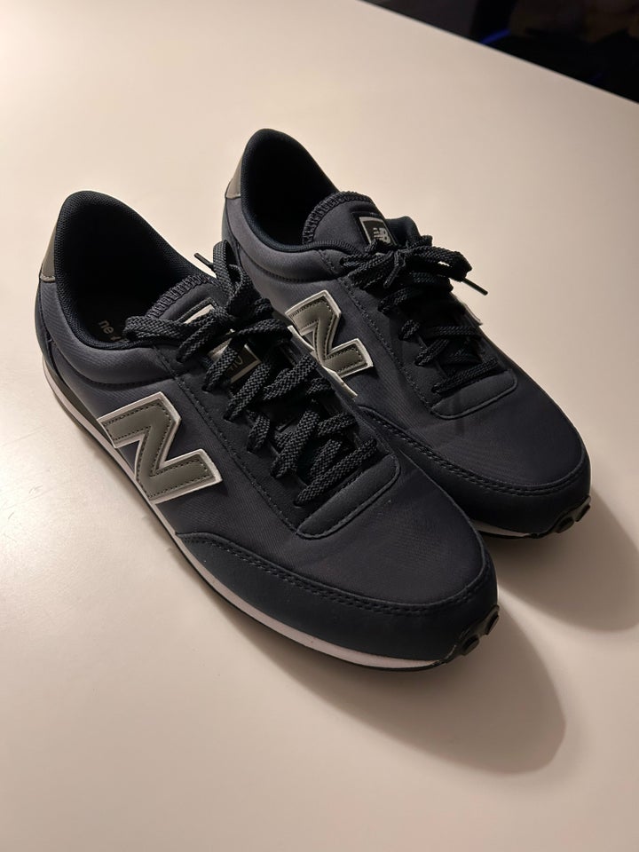 Sneakers, str. 42,5, New Balance